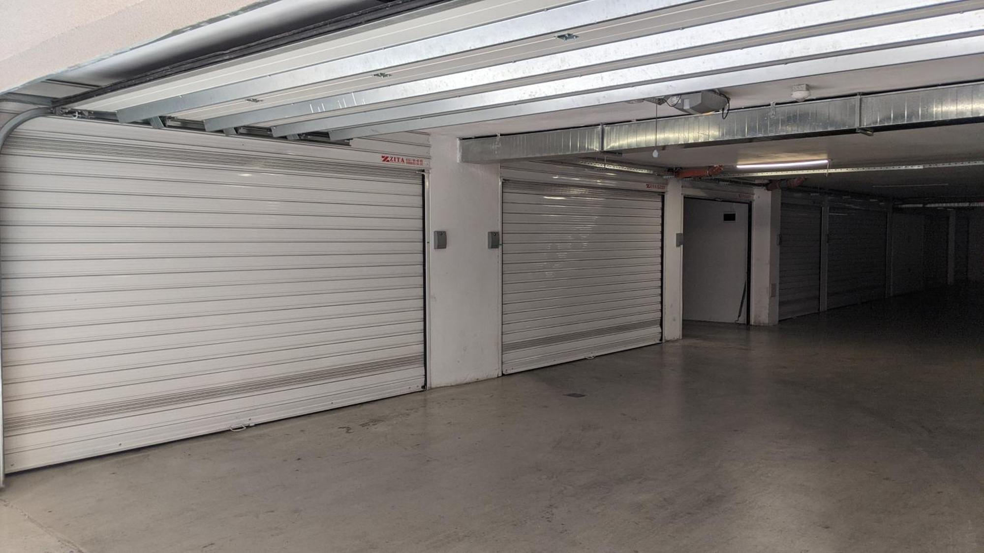 Lux 2 Central Apartment With Garage Plovdiv Exterior photo